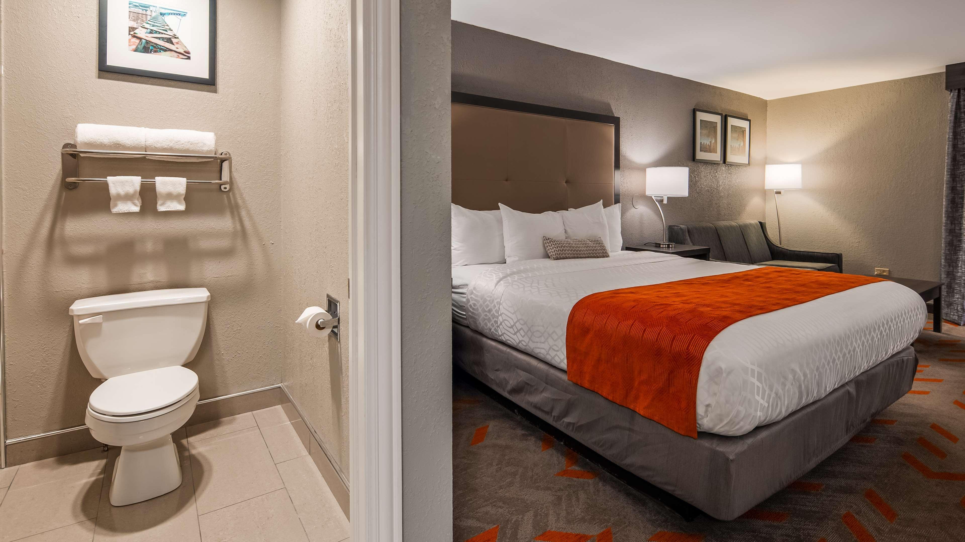 Best Western Plus North Joliet Exterior photo