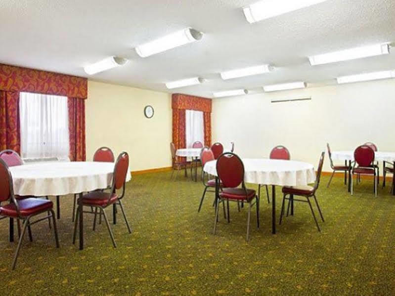 Best Western Plus North Joliet Exterior photo