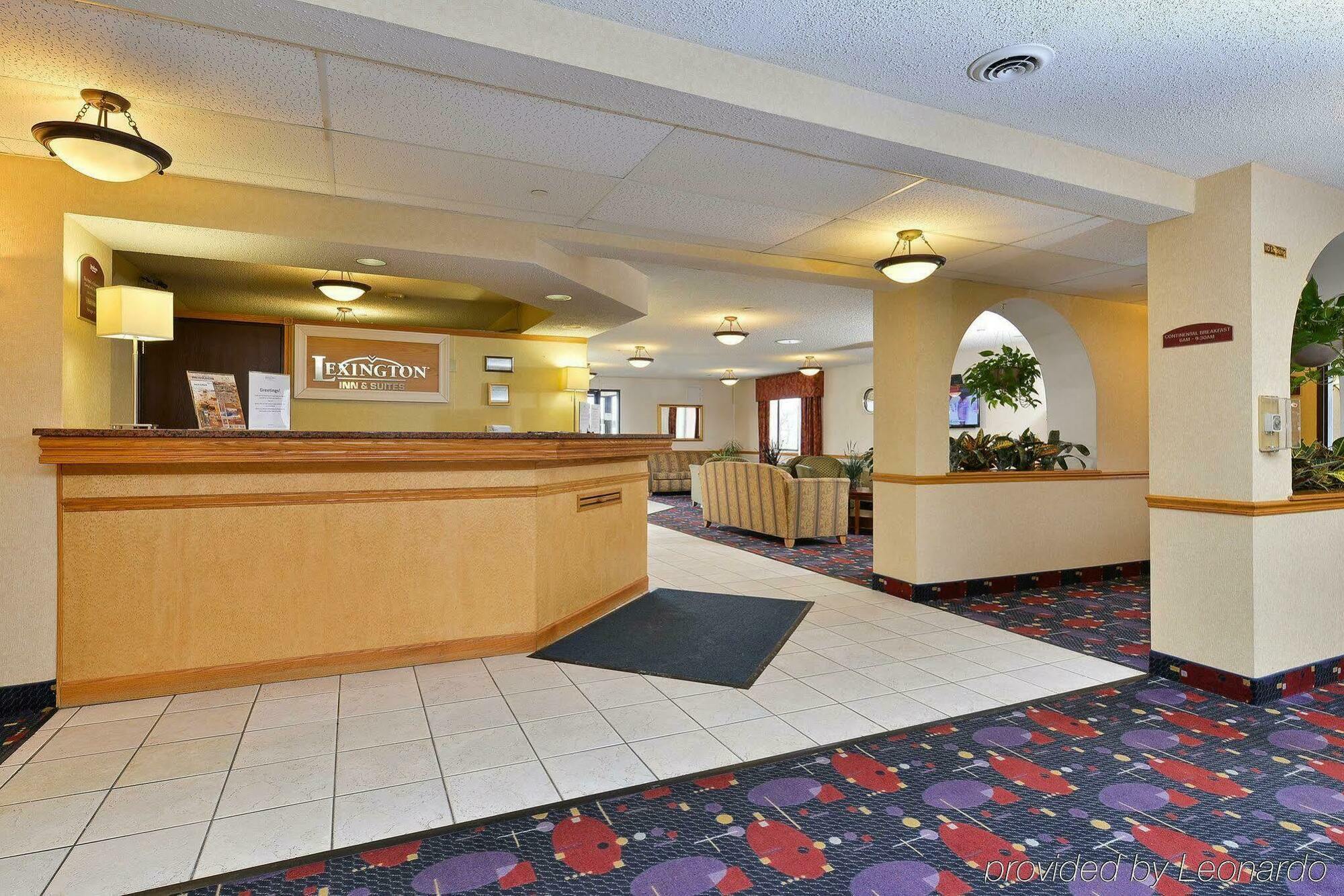 Best Western Plus North Joliet Exterior photo