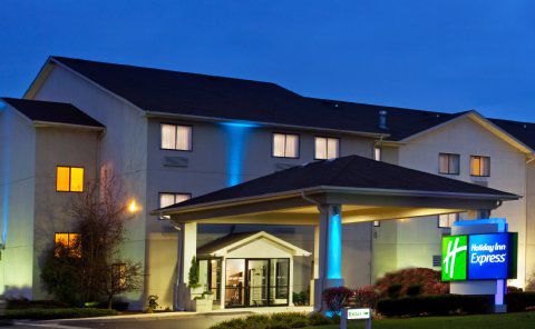 Best Western Plus North Joliet Exterior photo