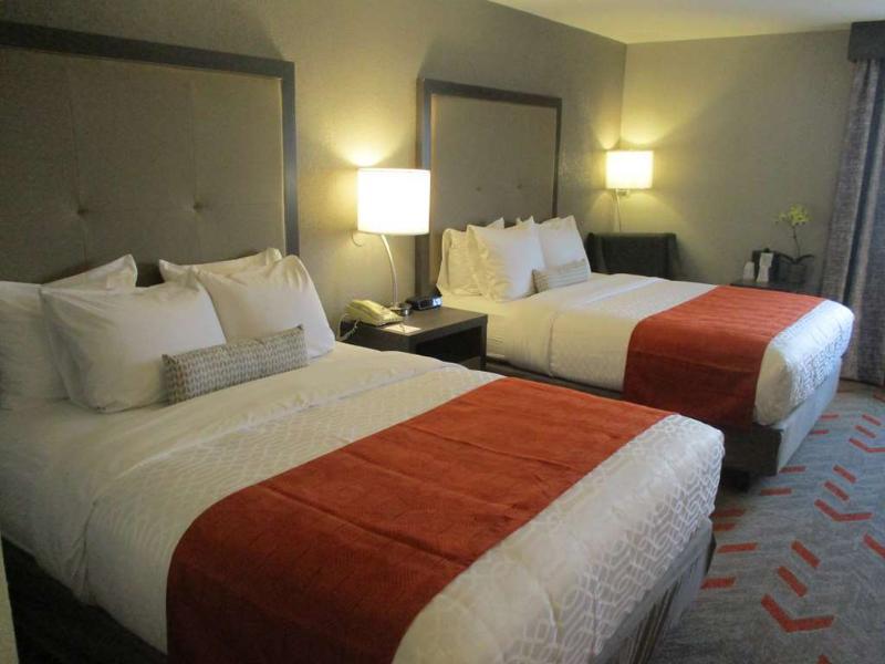Best Western Plus North Joliet Exterior photo